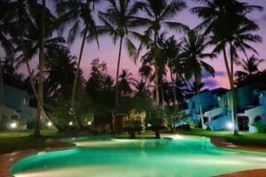 13 omali swimming pool at night sao tome 1