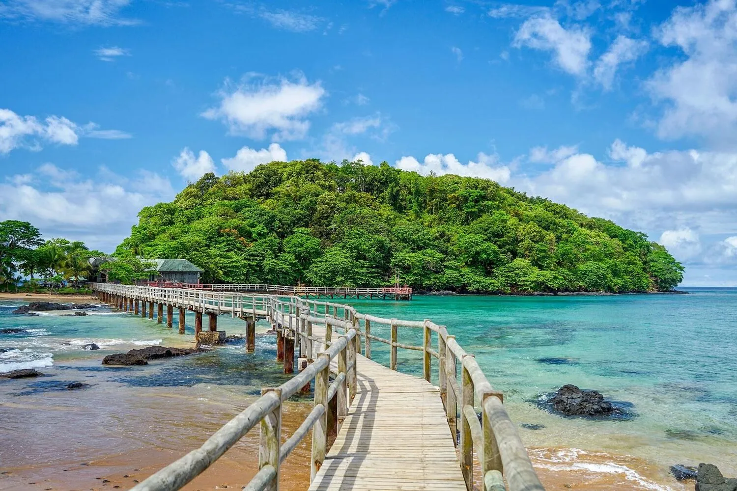 Qual é a melhor época para visitar São Tomé?